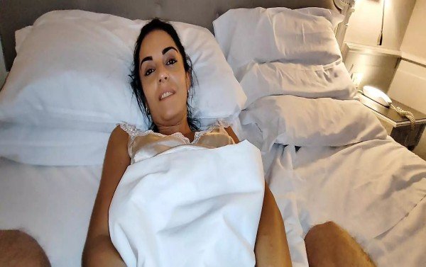 Slutty wife takes a lot of cock from a friend secretly in the Hotel during vacation - real amateur